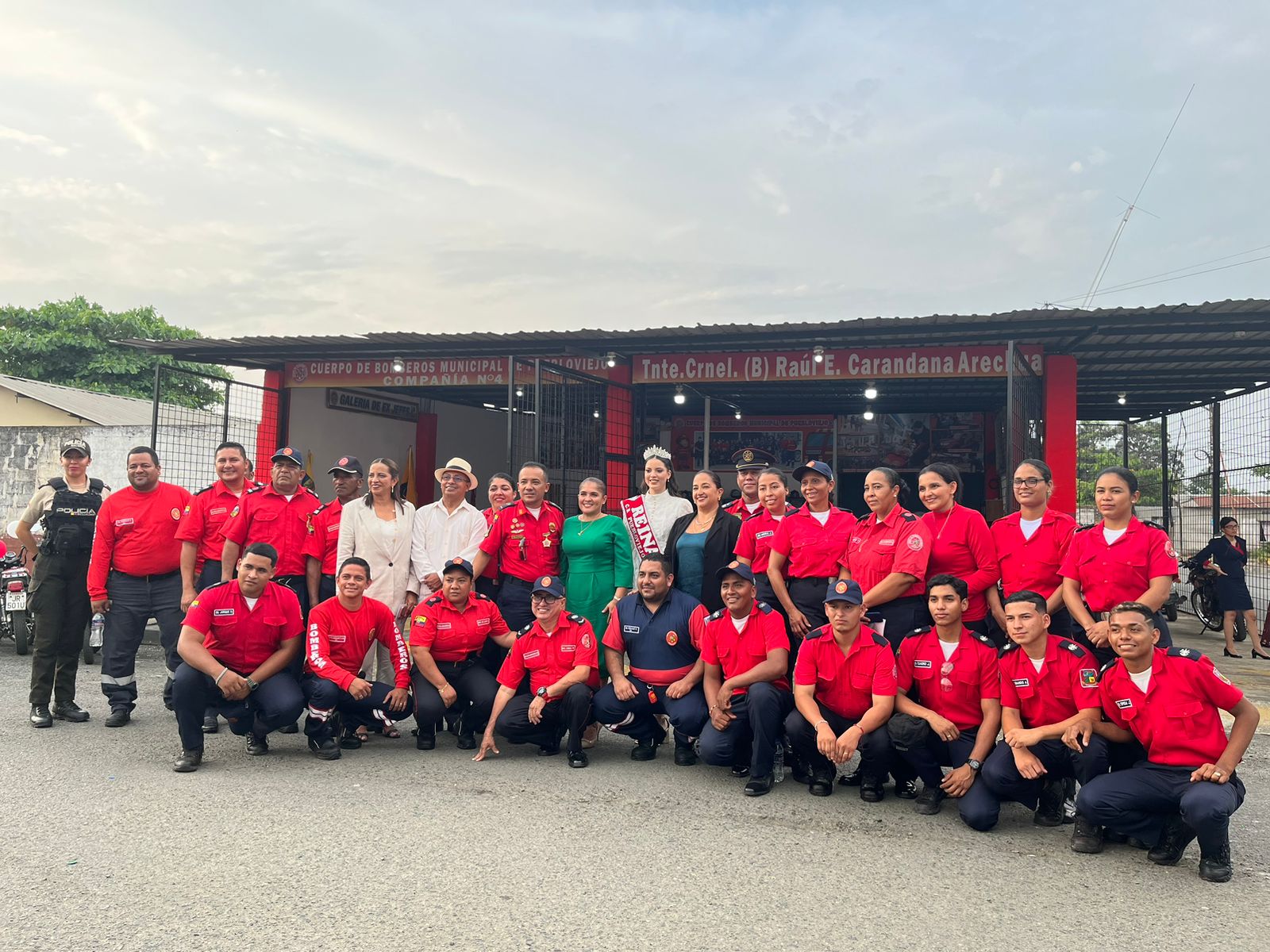 REUNIÃ“N ENTRE JEFATURA CON EL PERSONAL BOMBERIL VOLUNTARIOS